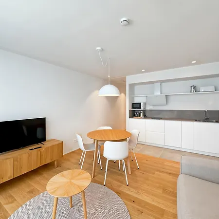 Housingcoruña Rua Do Anxo Apartahotel