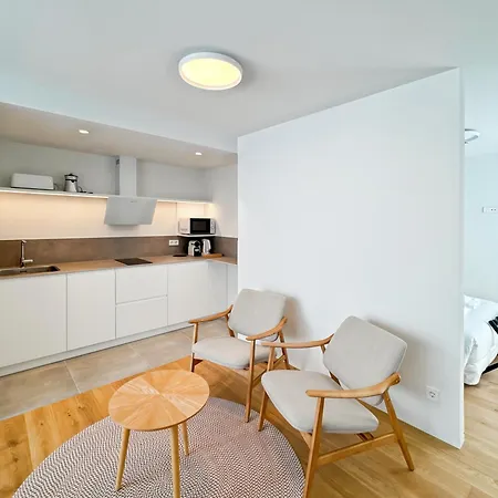 Housingcoruña Rua Do Anxo Apartahotel A Coruña