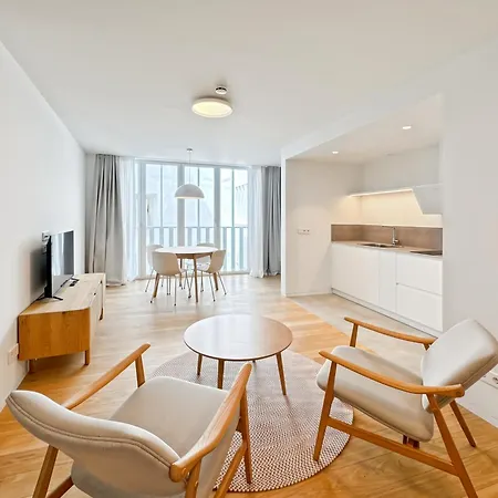 Apartahotel Housingcoruña Rua Do Anxo 3*