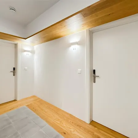 Apartahotel Housingcoruña Rua Do Anxo