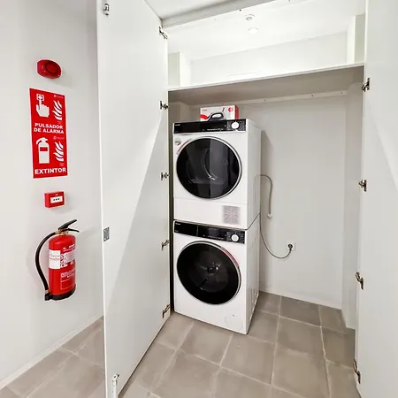 Apartahotel Housingcoruña Rua Do Anxo