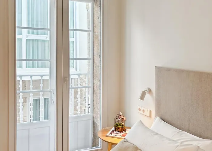 Aparthotel Housingcoruna Rua Do Anxo 3*