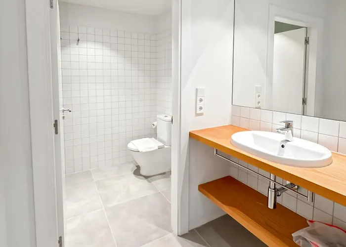 Housingcoruna Rua Do Anxo Aparthotel A Coruna