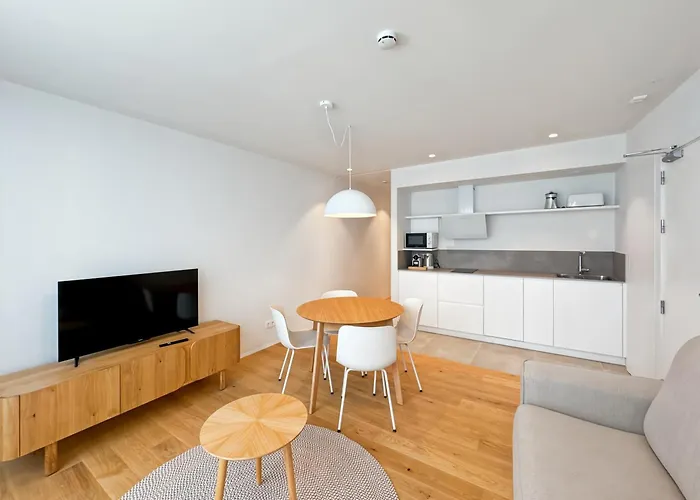 Housingcoruna Rua Do Anxo Aparthotel