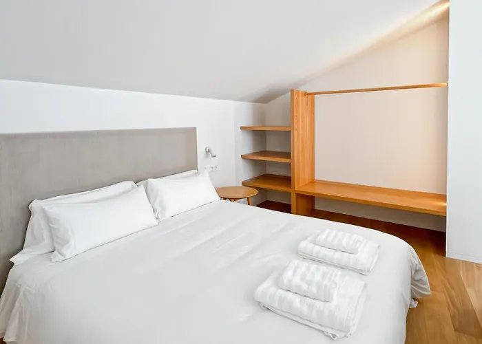 Housingcoruna Rua Do Anxo Aparthotel 3*