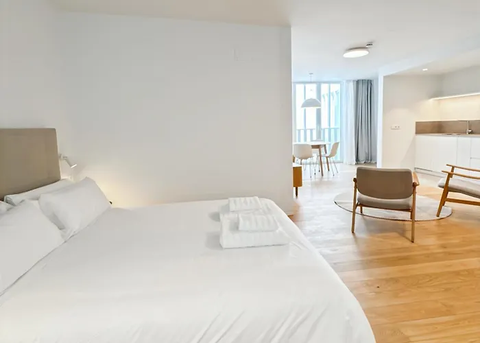 Housingcoruna Rua Do Anxo Aparthotel 3*