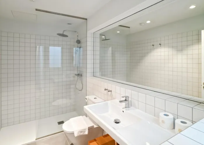 Housingcoruna Rua Do Anxo Aparthotel A Coruna