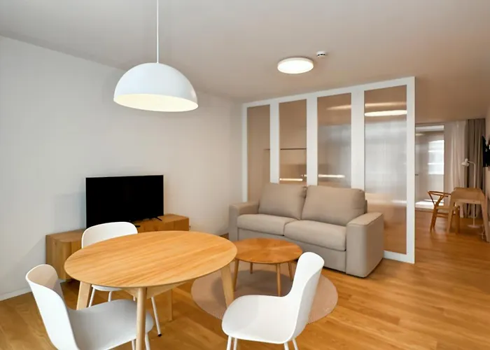 Housingcoruna Rua Do Anxo A Coruna