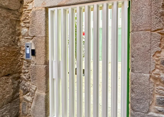 Housingcoruna Rua Do Anxo Aparthotel